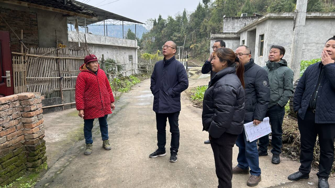 仪陇县残联开展困难重度残疾人家庭无障碍改造项目验收工作1.png