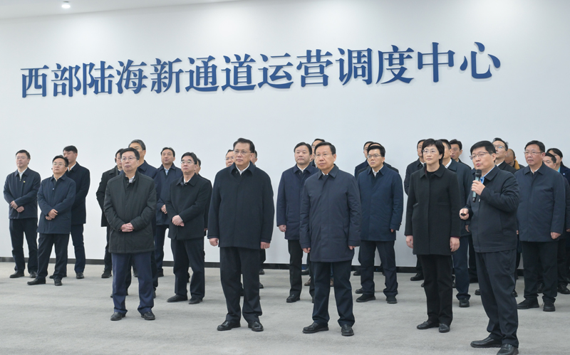 推动成渝地区双城经济圈建设重庆四川党政联席会议第十次会议召开
全方位深化改革协作联动
推动成渝地区双城经济圈建设走深走实
袁家军通报主要成果及重庆市下一步打算 王晓晖通报四川省下一步打算
胡衡华施小琳分别通报有关情况「相关图片」